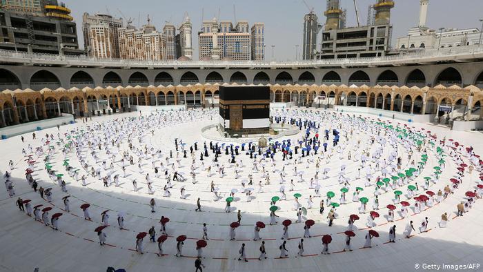 At least 19 Jordanian and Iranian pilgrims have died while on the hajj pilgrimage in Saudi Arabia